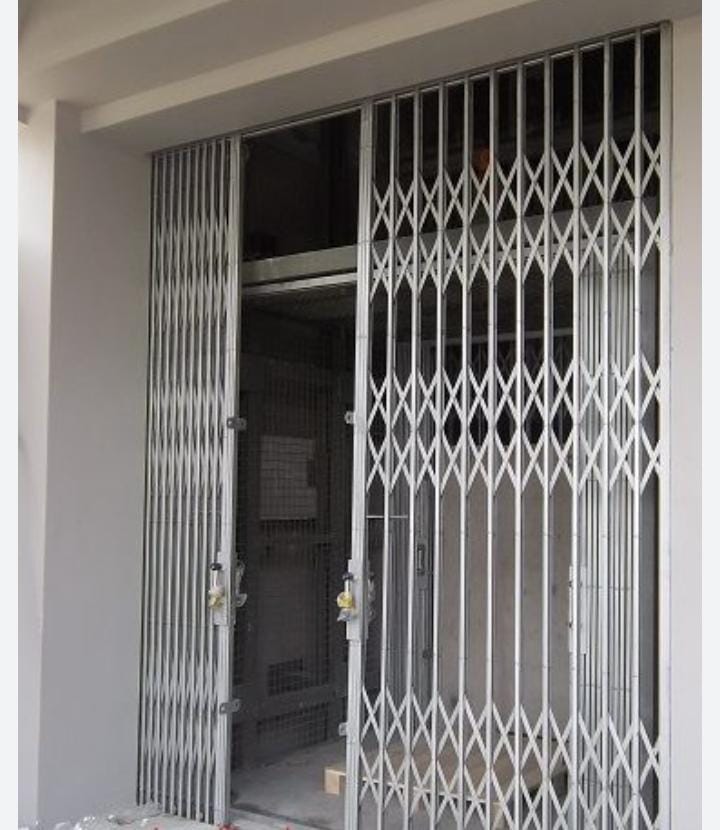 Pintu Harmonika
