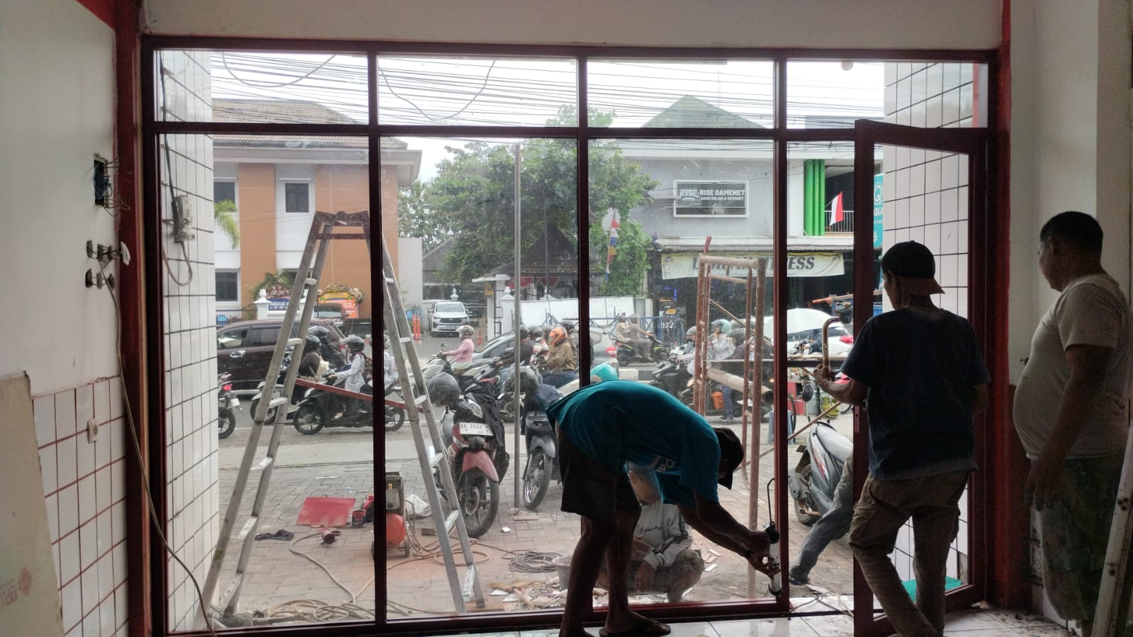 Gal-2-Kusen Aluminium